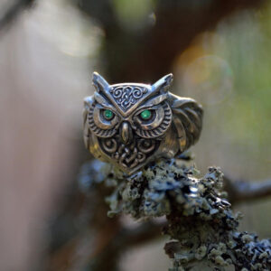 Bague hibou rétro réglable à pierre verte